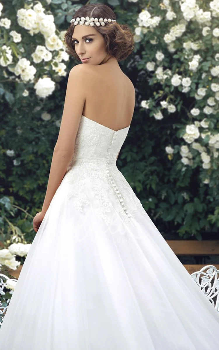 Ball Gown Wedding Dress with Lace Applique Sleeveless Sweetheart Lace Appliqued Ball Gown Wedding Dress