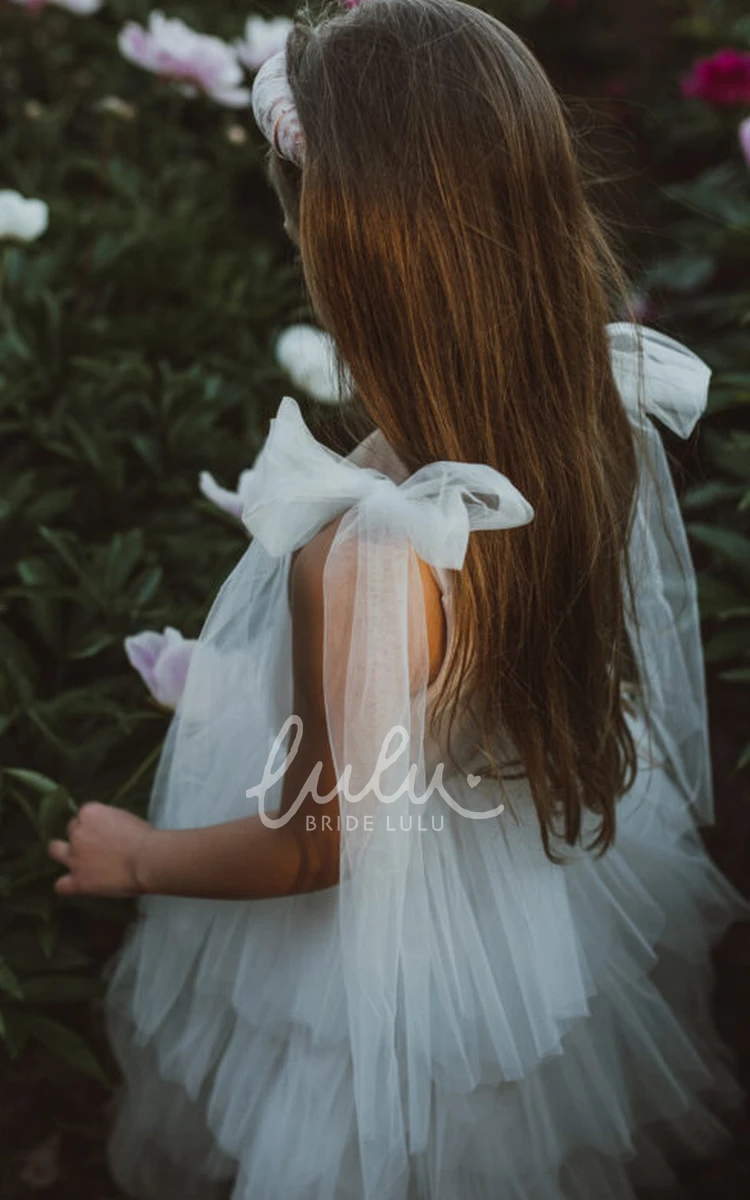 Adorable Flowergirl A Line Dress with Bow in Chiffon and Bateau Neckline