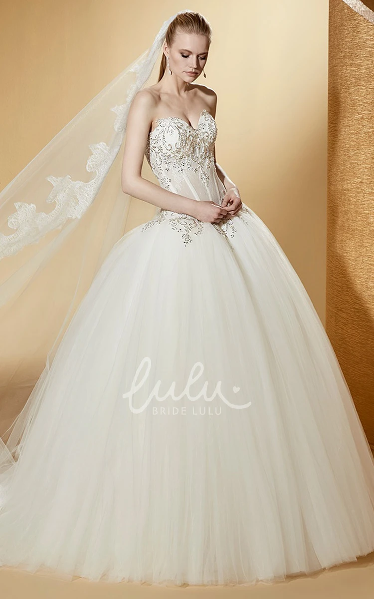 Sleeveless Ball Gown with Beaded Corset and Lace-Up Back Chic and Elegant