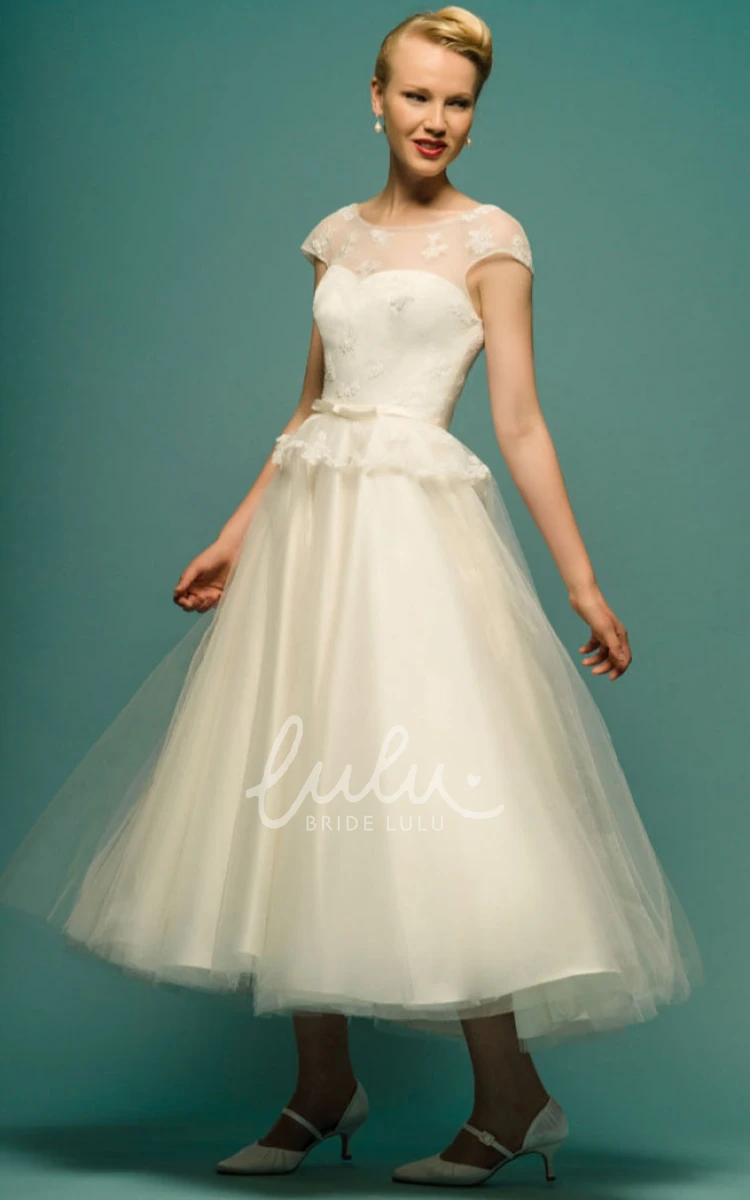 Cap Sleeve Tulle A-Line Wedding Dress Tea-Length Appliqued Scoop Neck