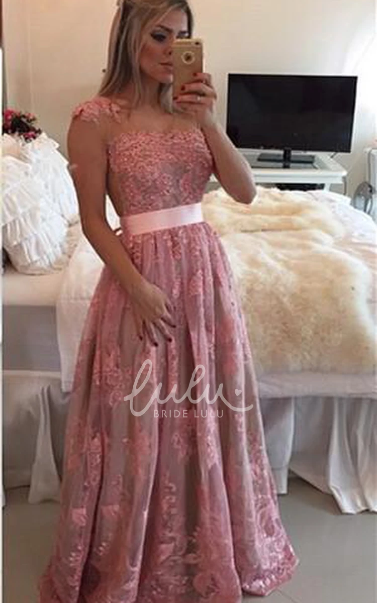 Elegant A-line Prom Dress with Lace Appliques and Bowknot