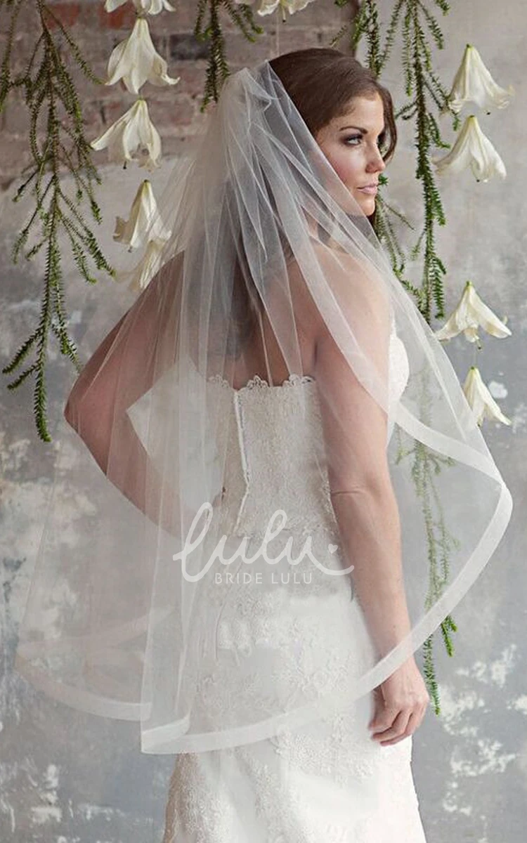 Soft Single Layer Wedding Veil with Hair Comb Simple Style