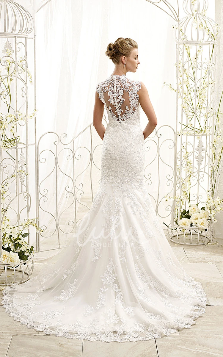 Sleeveless Lace Trumpet Wedding Dress with Pleats V-Neck Appliqued Long