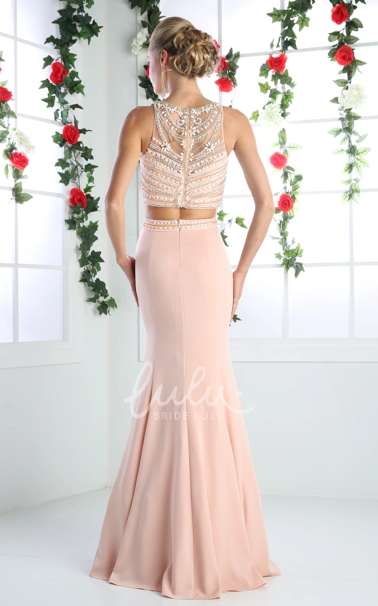 Illusion Sheath Dress with Beading Modern Jewel-Neck Prom Dress