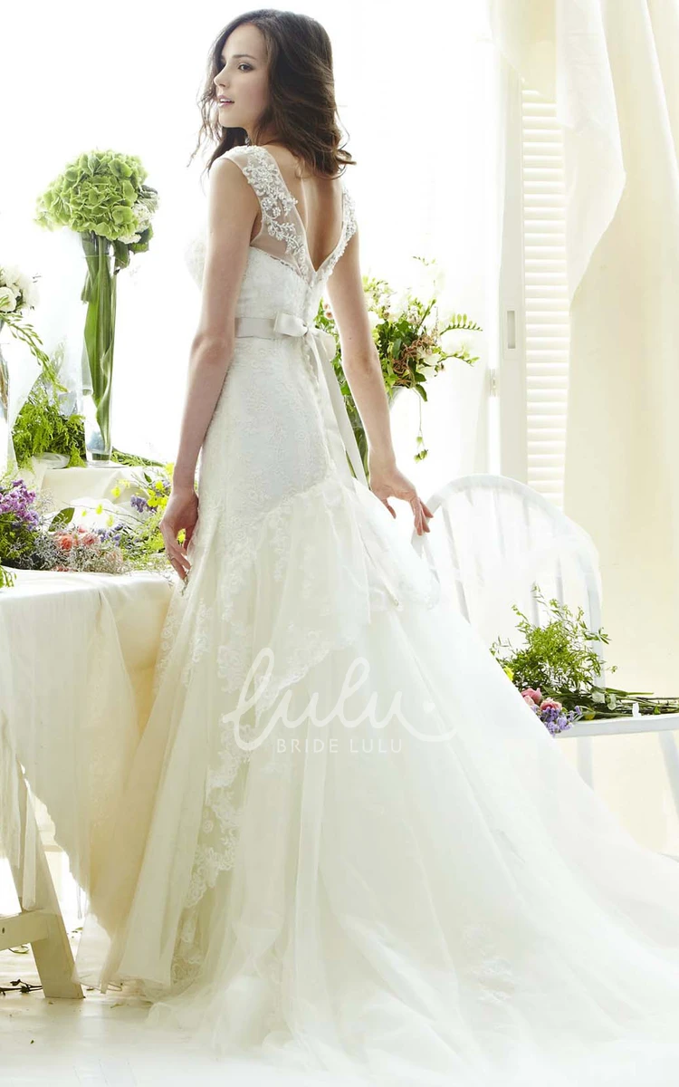 Lace Appliqued Sleeveless Wedding Dress with Ruffles A-Line Cut