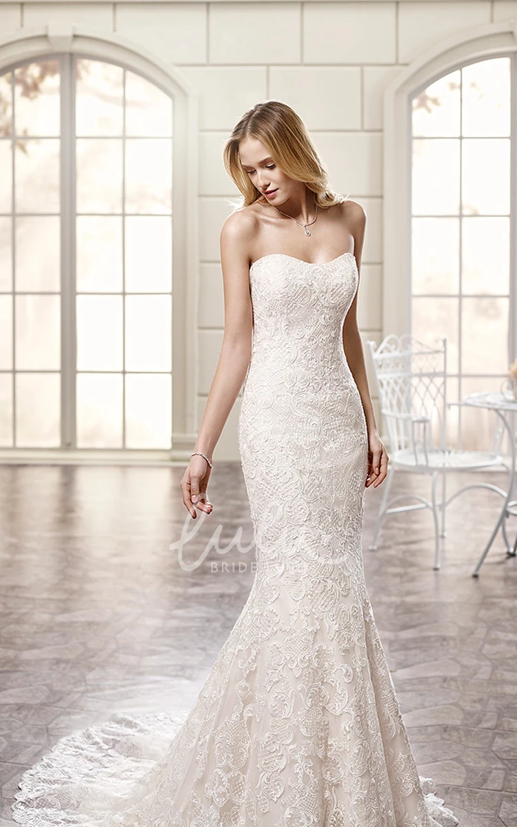 Lace Mermaid Wedding Dress with Court Train Strapless