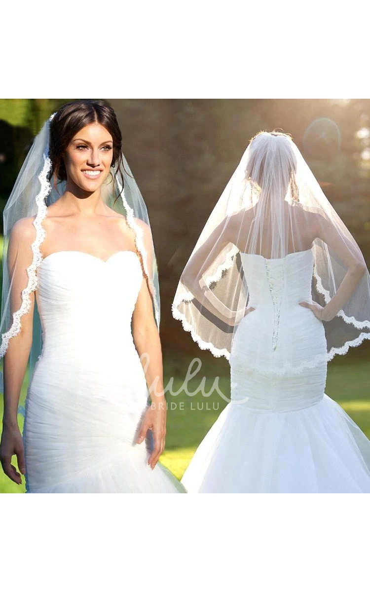 Lace Applique Soft Wedding Veil with Hair Comb Retro Wedding Dress Accessory