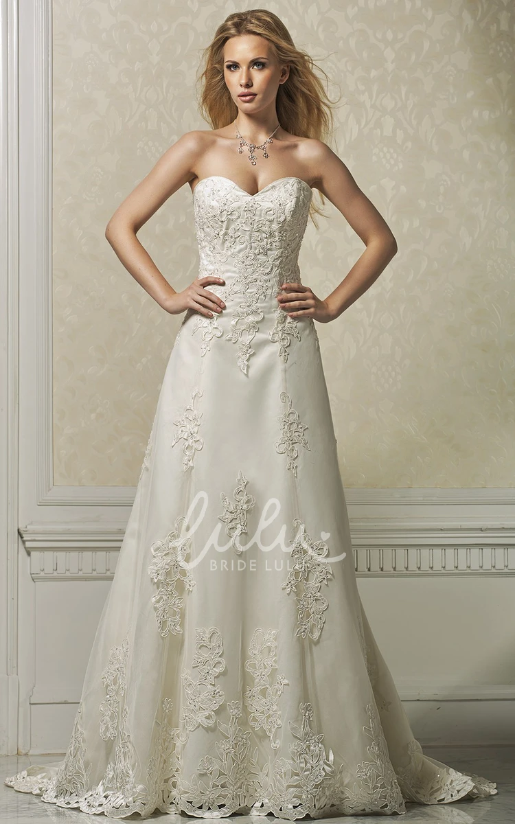 Long Sleeveless Satin&Lace Sweetheart A-Line Wedding Dress