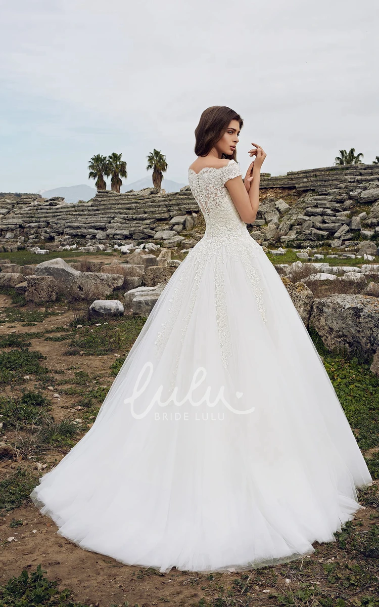 Tulle Off-the-Shoulder Dress with Scalloped Neckline Appliques and Button Back Wedding Dress