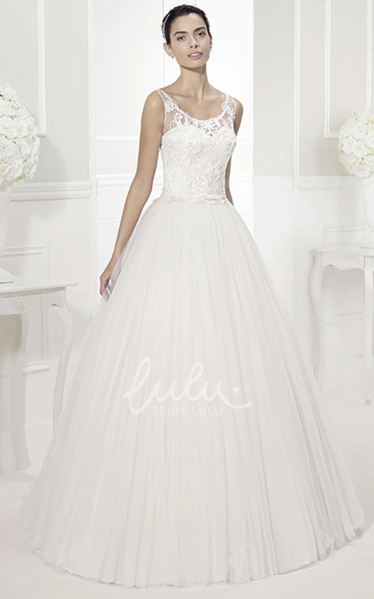 Appliqued Bodice Tulle Ball Gown with Scoop Neck for Wedding