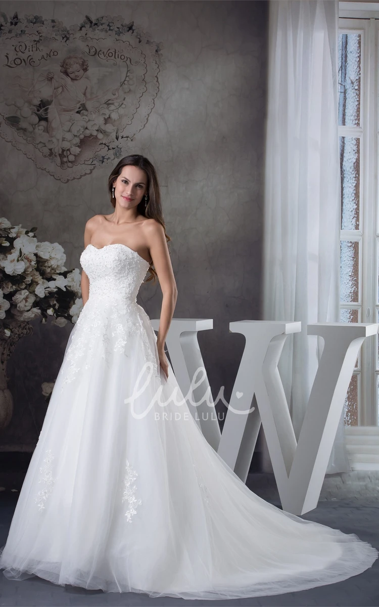 Tulle Ball Gown Wedding Dress with Appliques Sweetheart A-Line