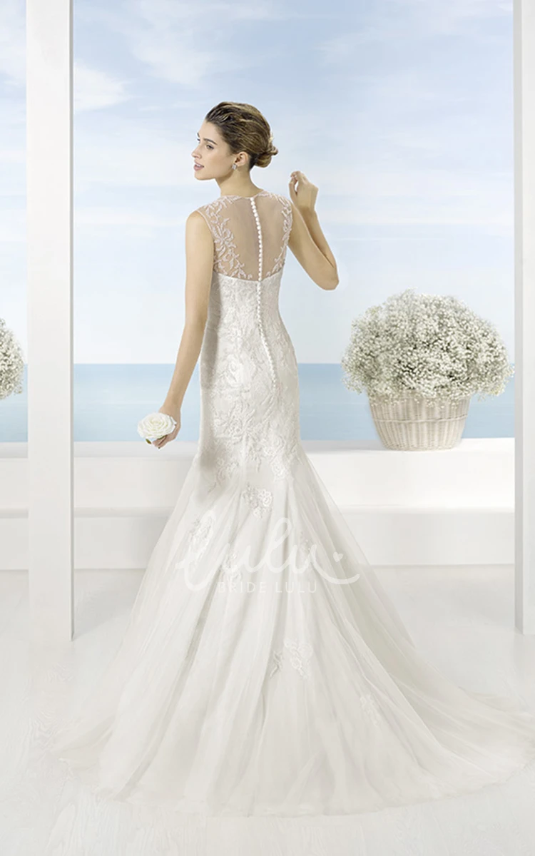 Appliqued Lace Scoop Trumpet Wedding Dress with Court Train