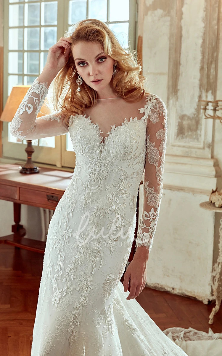 Long-Sleeve Lace Wedding Dress with Sweetheart Neckline and Court Train