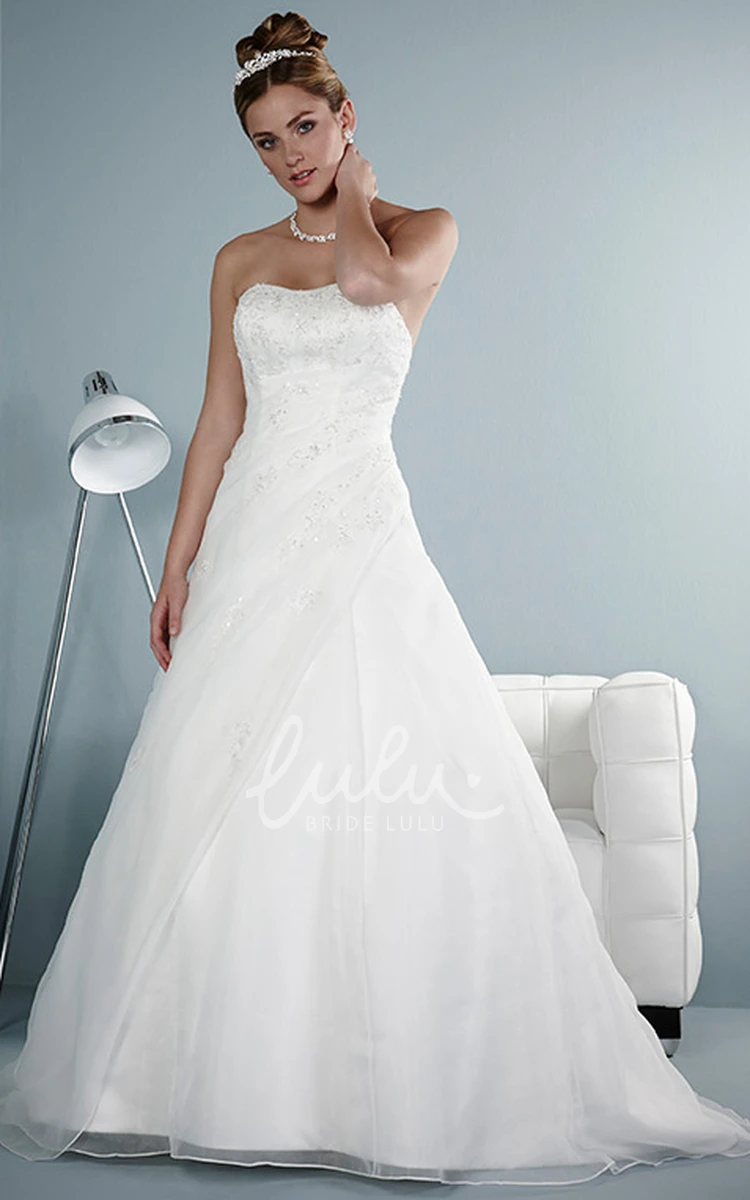 Strapless A-Line Tulle Wedding Dress with Appliques