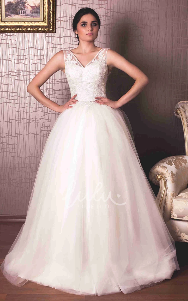 V-Neck A-Line Tulle Wedding Dress Long Sleeveless Appliqued