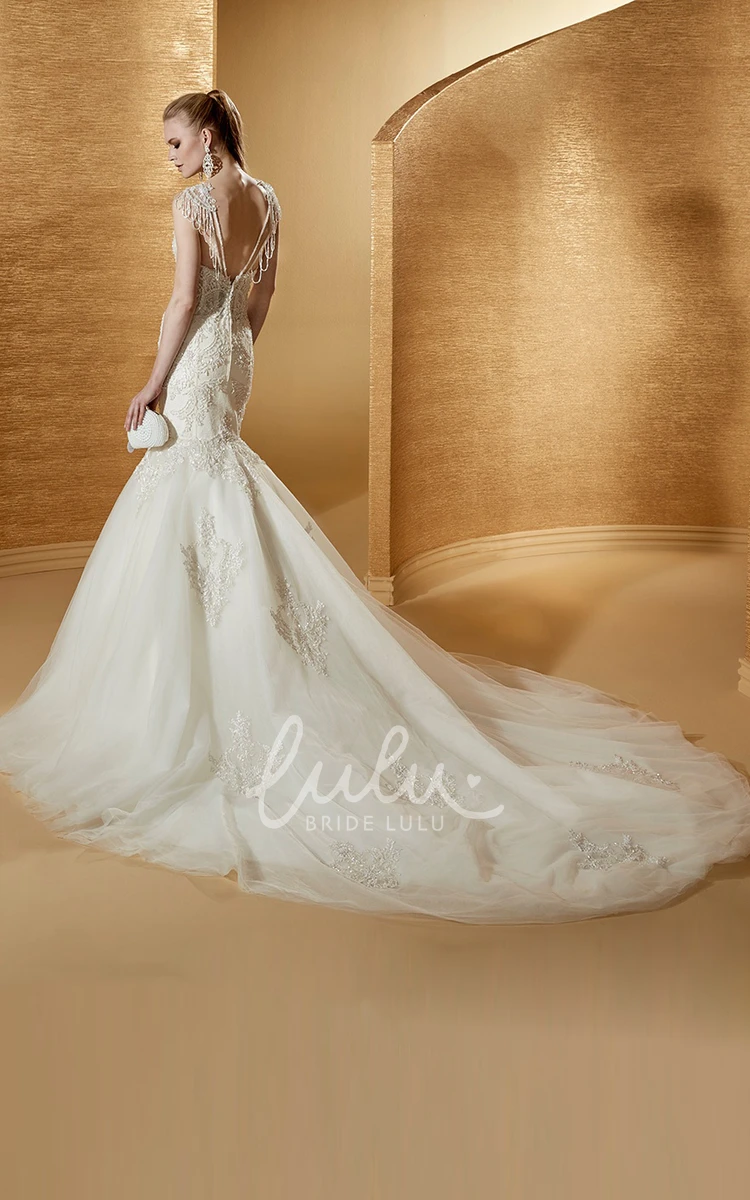 Court-Train Mermaid Wedding Dress with Fine Appliques and Sweetheart Neckline