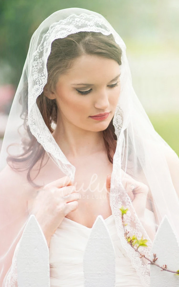 Boho Lace Tulle Wedding Veil Retro & Soft Applique