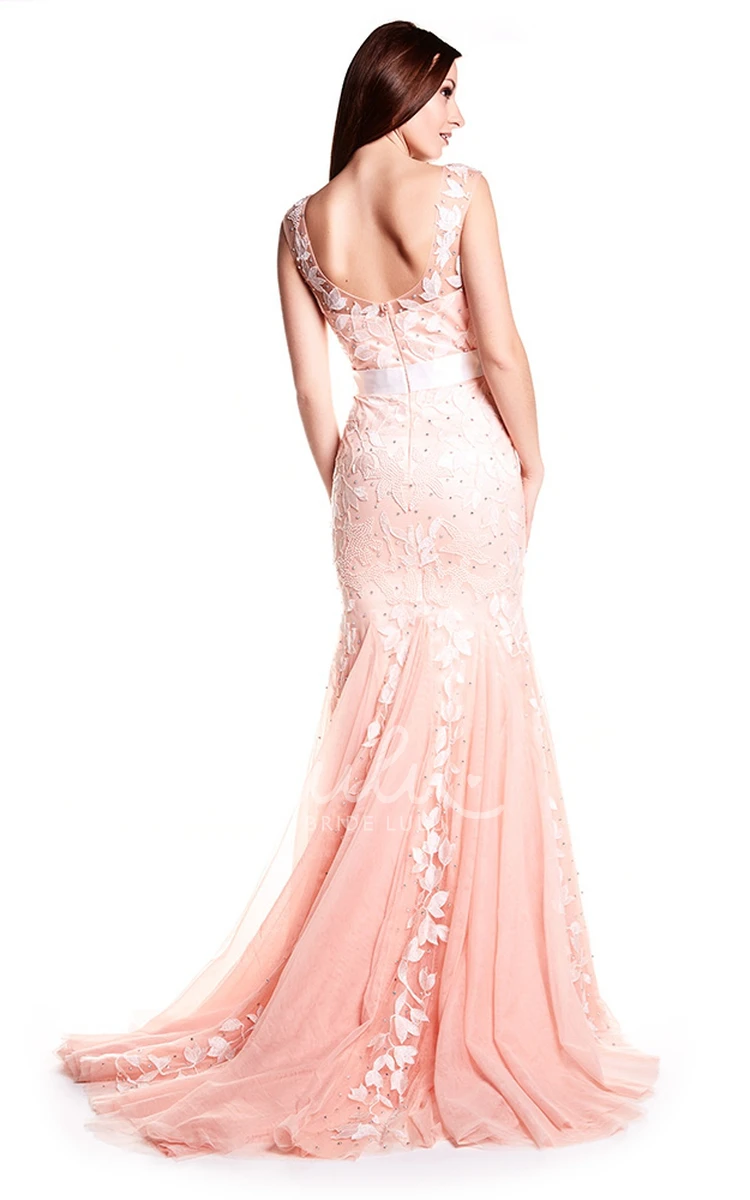 Embroidered Cap-Sleeve Tulle&Satin Prom Dress with Bateau-Neck Elegant Sheath Floor-Length