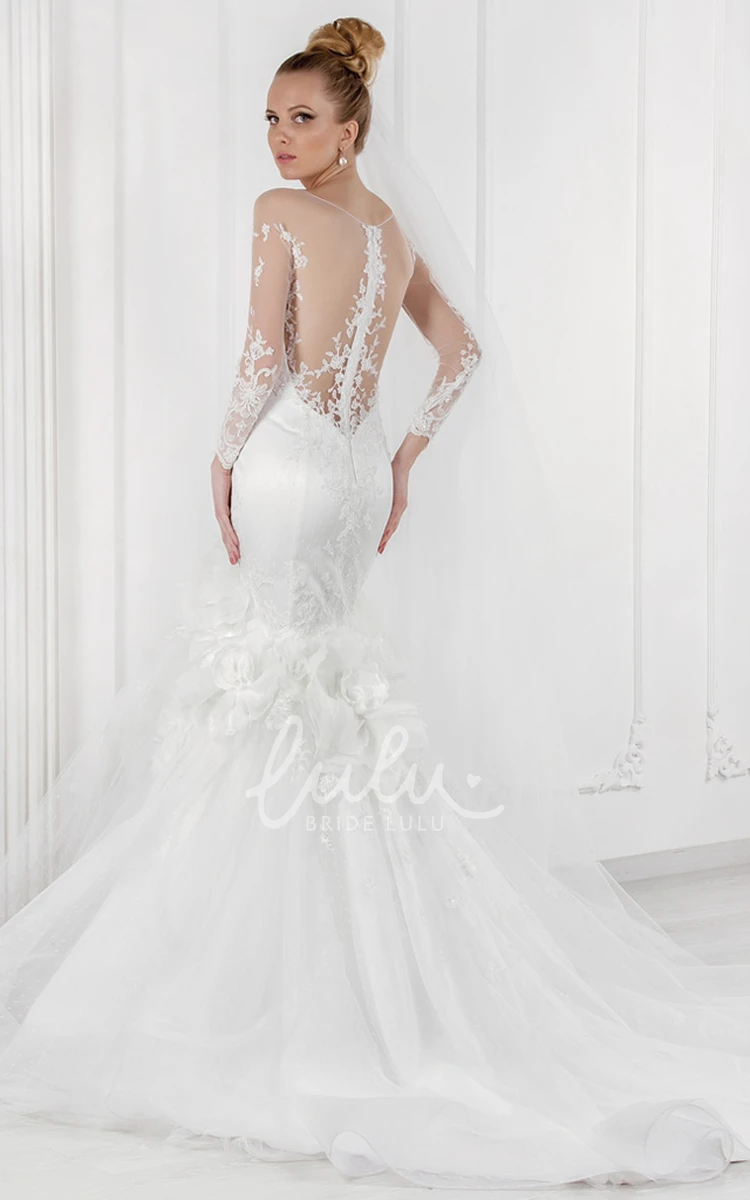 Scoop Neckline Tulle Wedding Dress with Appliqued Mermaid Silhouette Elegant Bridal Gown