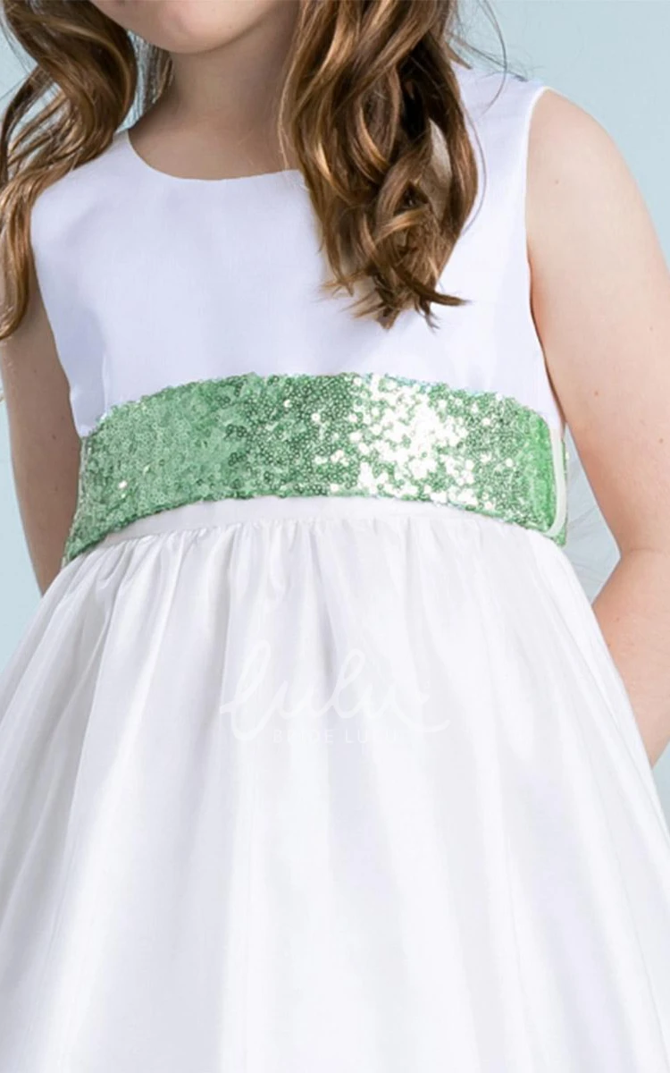 Sleeveless Tulle&Sequins Tea-Length Flower Girl Dress Elegant Wedding Dress