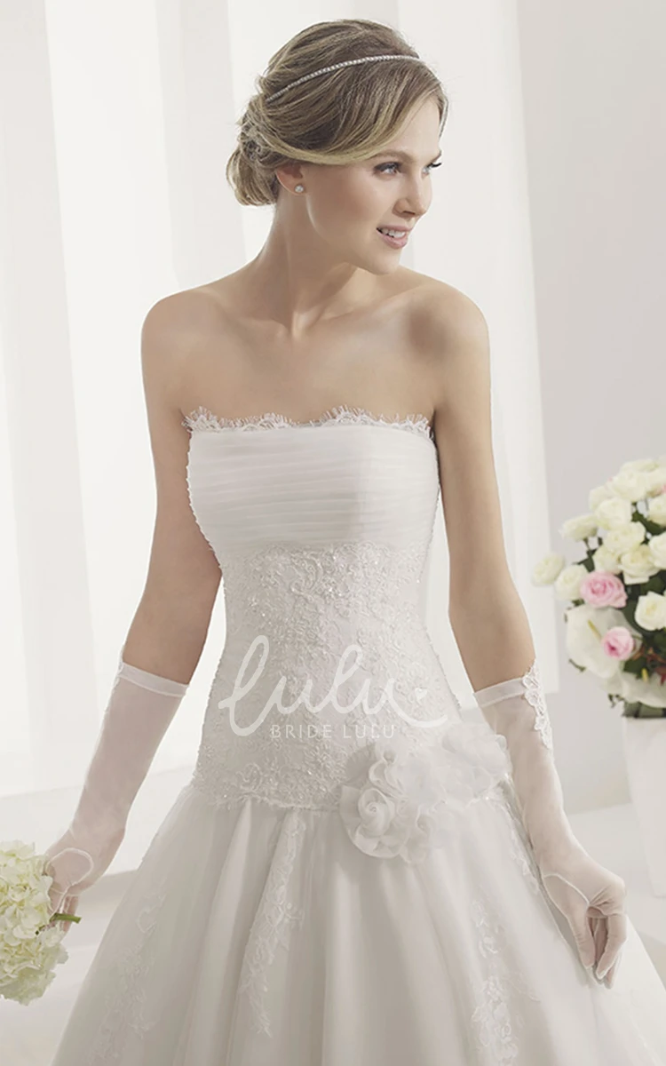 Lace Ball Gown with Ruched Top and Organza Flower Wedding Dress