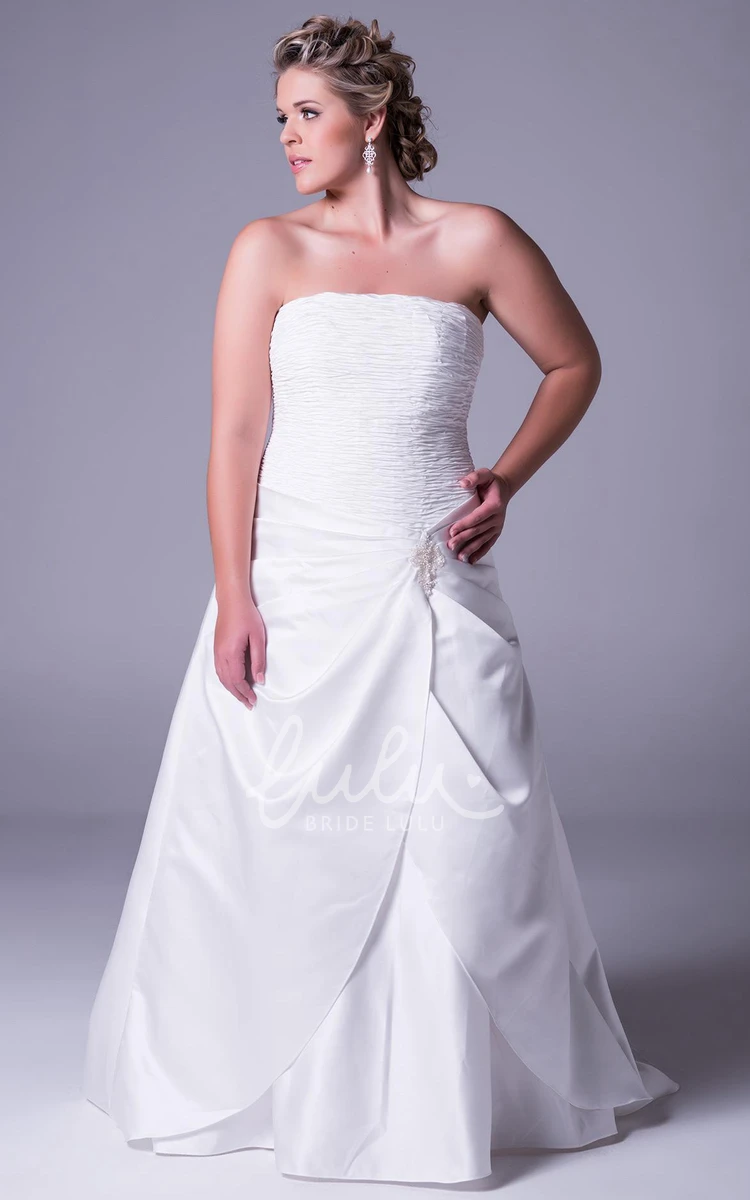 Plus Size Strapless Satin Wedding Dress with Ruching and Zipper Floor-Length