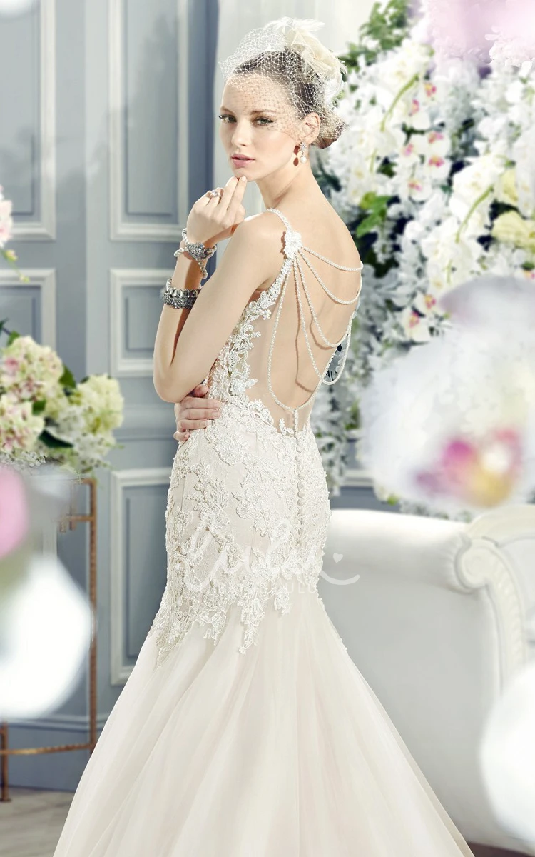 Sleeveless Lace Spaghetti A-Line Wedding Dress with Court Train and Backless Style