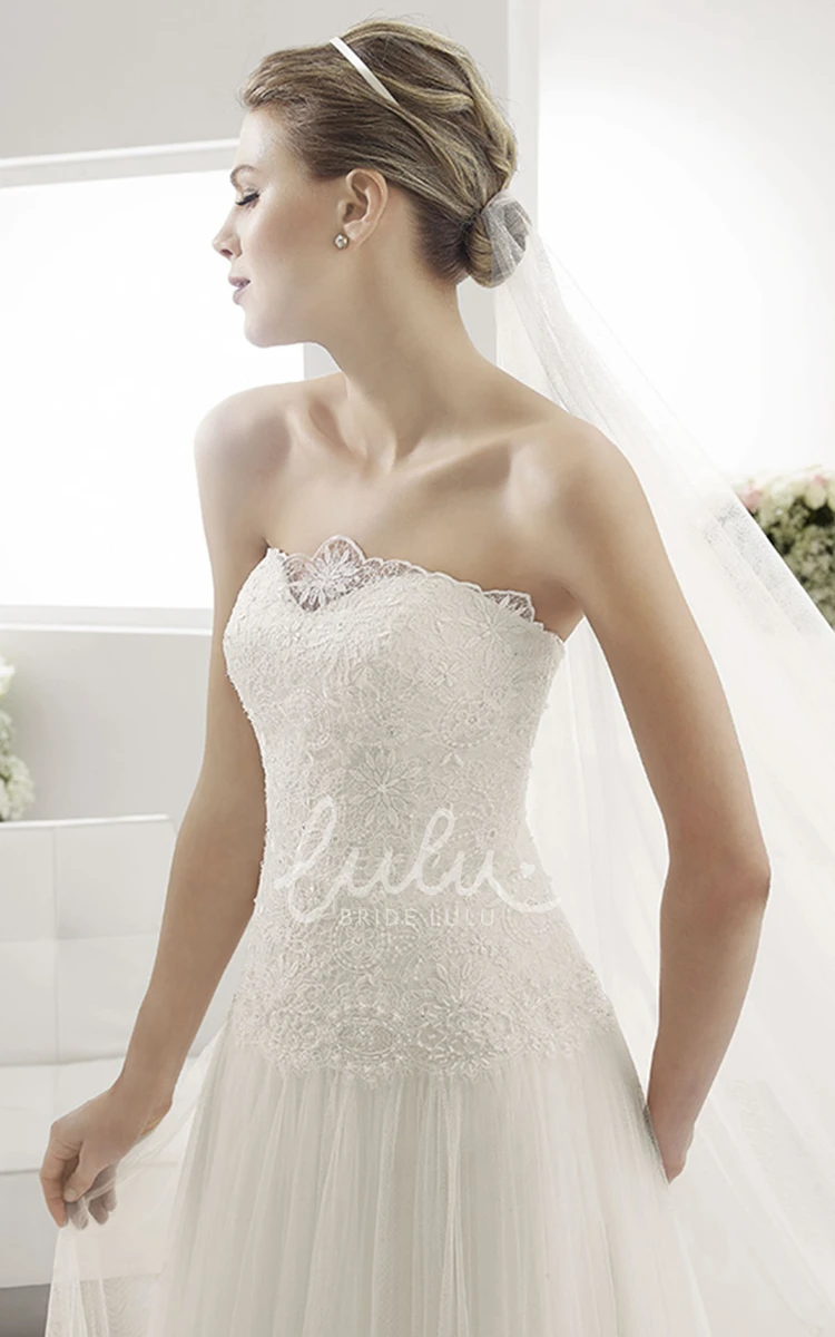 A-Line Tulle Pleated Strapless Wedding Dress with Half-Sleeve Wrap