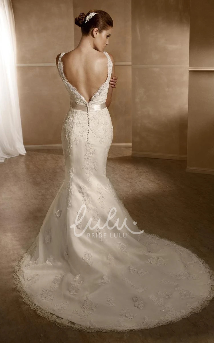 V-Neck Lace Wedding Dress with Appliques and Chapel Train Sleeveless Sheath Style