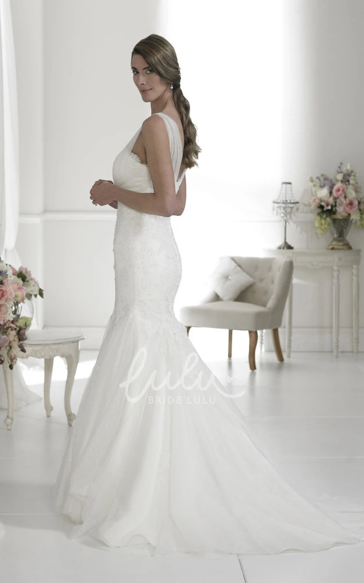 V-Neck Sleeveless Lace&Tulle Wedding Dress with Low-V Back and Waist Jewellery A-Line Long Appliqued