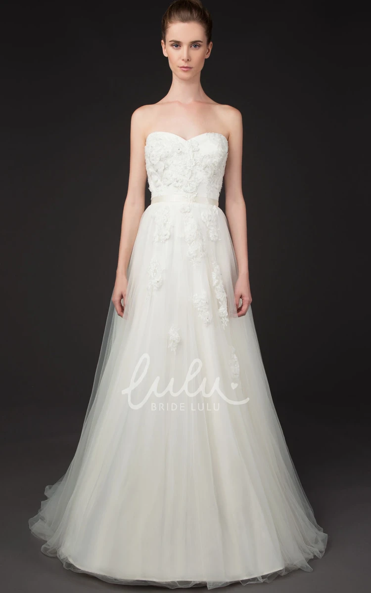 Floral Sweetheart Tulle Wedding Dress with Court Train Sleeveless Maxi