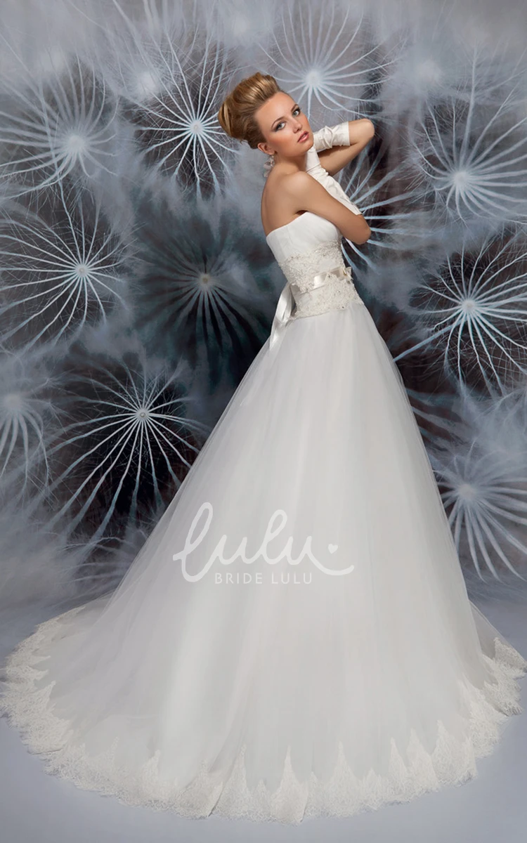 Sleeveless A-Line Tulle Wedding Dress with Sweetheart Neckline