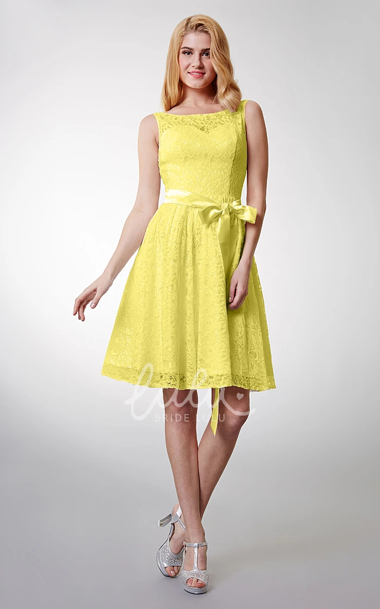 Lace Knee-length Bridesmaid Dress with Bateau Neckline