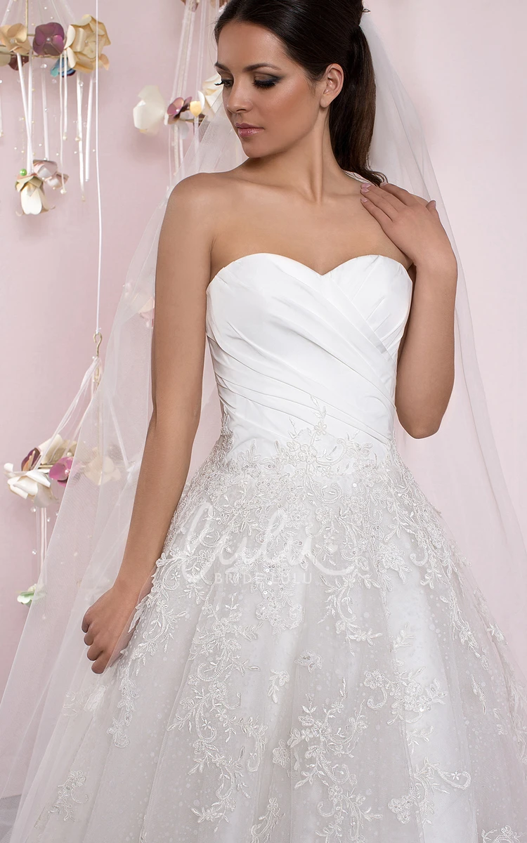 A-Line Appliqued Sleeveless Tulle Wedding Dress with Lace-Up Back