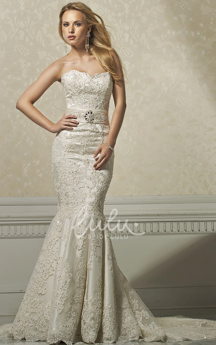 Long Sleeveless Trumpet Lace Wedding Dress with Waist Jewellery Sophisticated and Glamorous