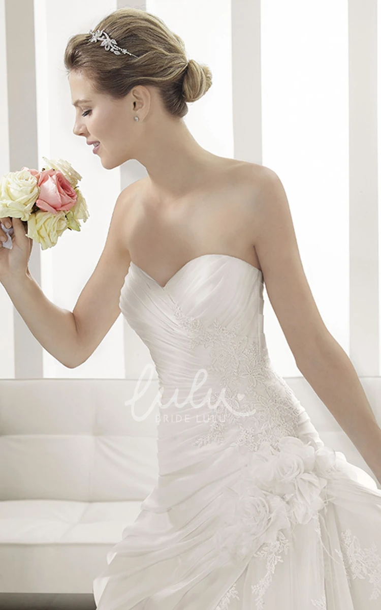 Mermaid Bridal Gown with Criss-Cross Sweetheart Neckline and Floral Appliques