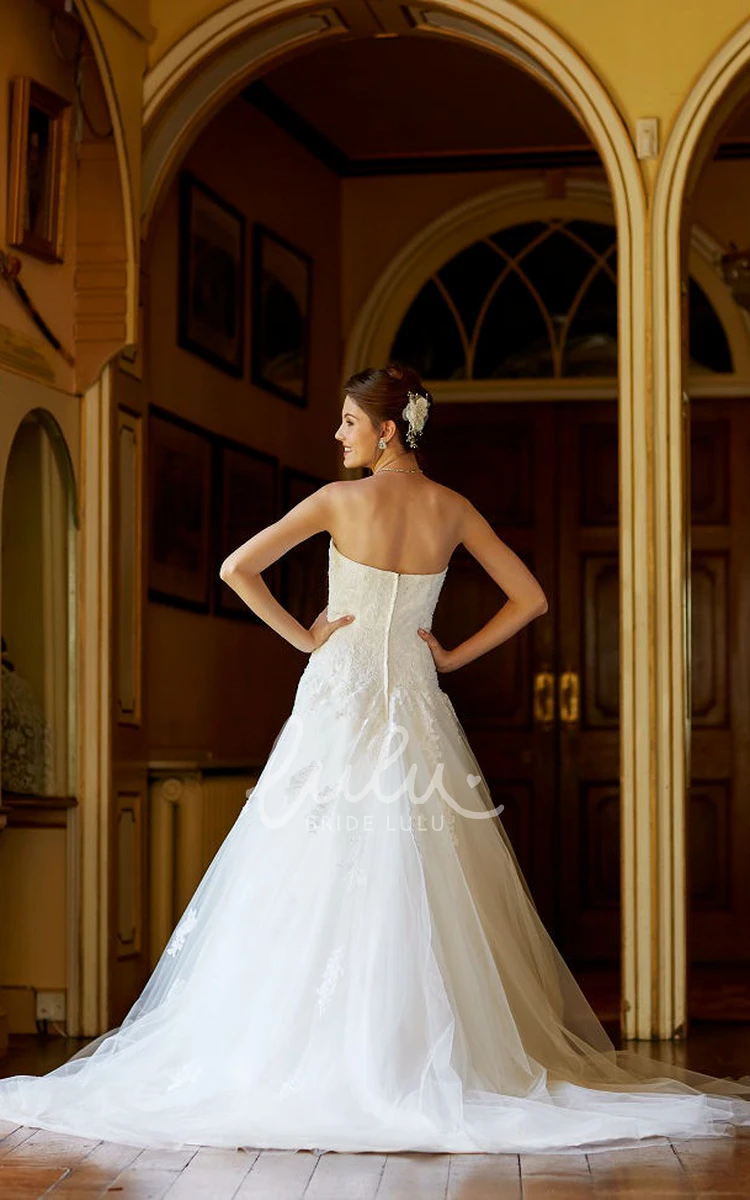 Appliqued Ball-Gown Tulle Wedding Dress with Backless Style and Court Train Strapless