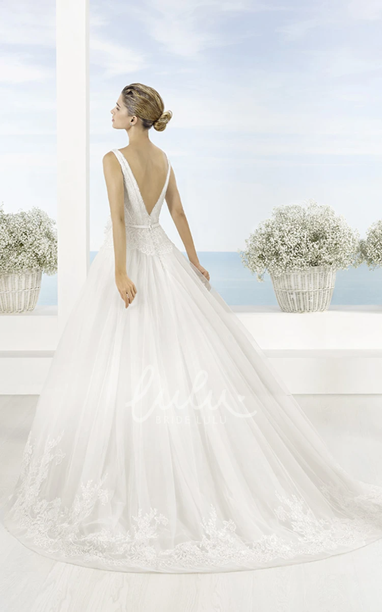 V-Neck Appliqued Tulle Wedding Dress with Flower & Pleats A-Line