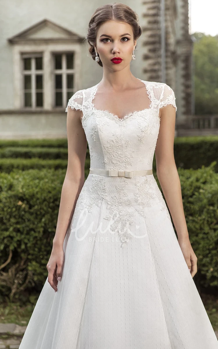 Applique Keyhole Back Wedding Dress with Bow and Queen Anna Neckline