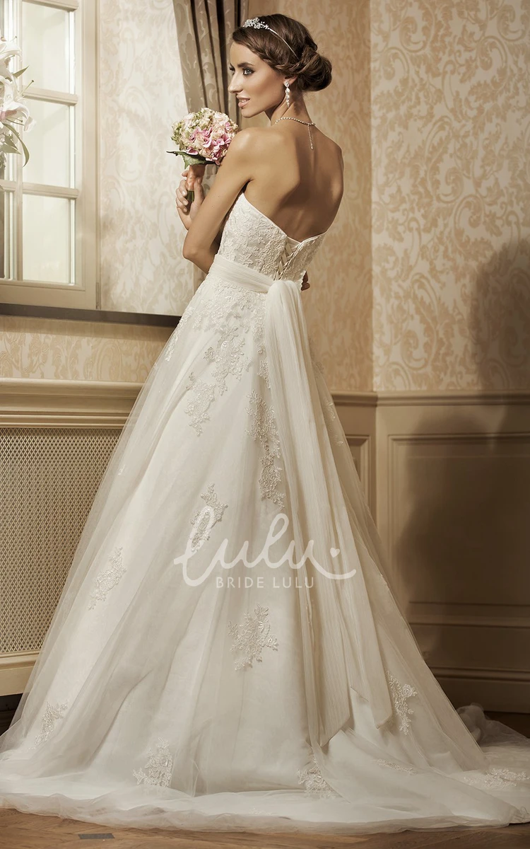 Sleeveless A-Line Tulle Wedding Dress with Appliques and Waist Jewelry Elegant Wedding Dress