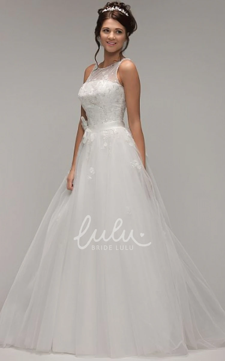 Beaded Tulle Ball Gown Wedding Dress with Appliques and Bow Scoop-Neck