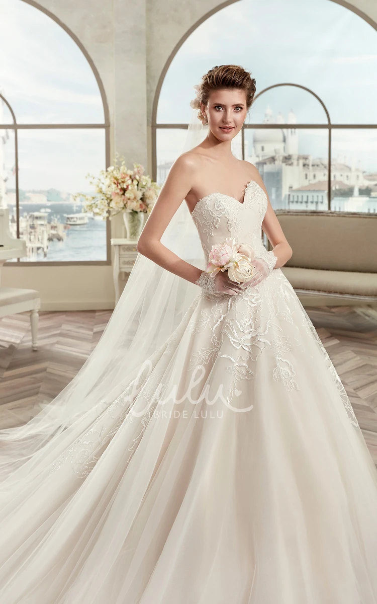 A-line Sweetheart Wedding Dress with Appliques and Brush Train Classic Elegant Bridal Gown