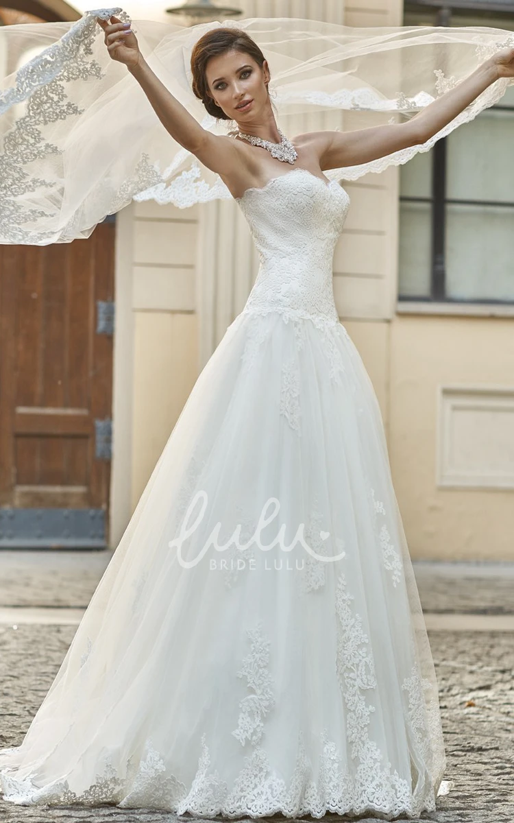 Lace A-Line Sweetheart Wedding Dress with Pleats and Floor-Length Train Classy Wedding Dress