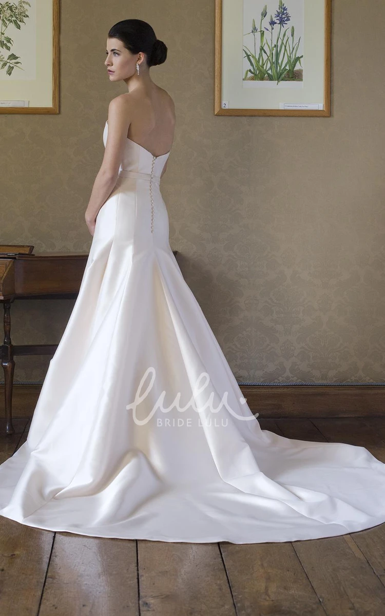 Sweetheart Satin Wedding Dress Classic Bridal Gown