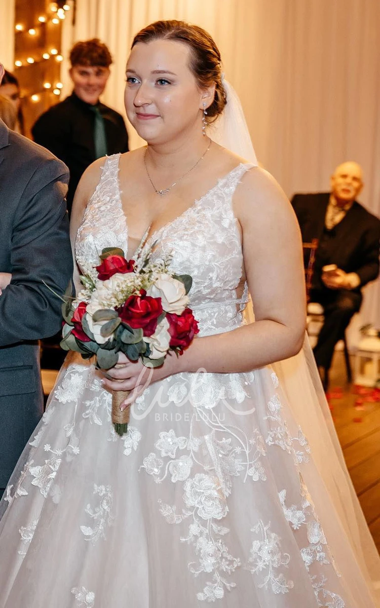 Adorable Plus Size Curvy A-Line Wedding Dress with Sexy Plunging Neckline Appliques